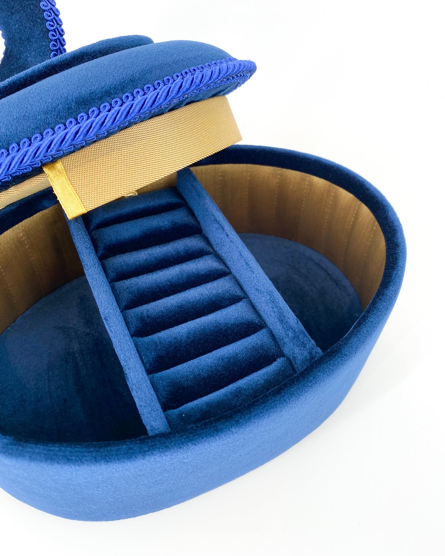 Dėželė Cute Navy