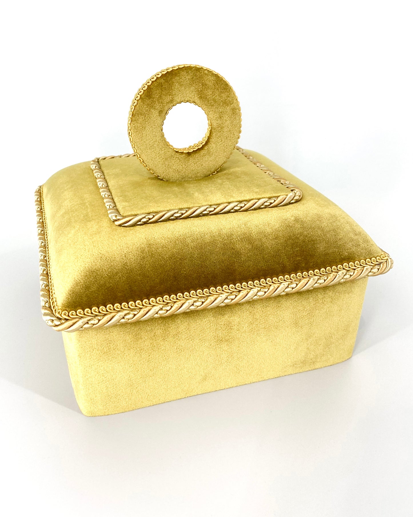 Dėželė Golden Lady