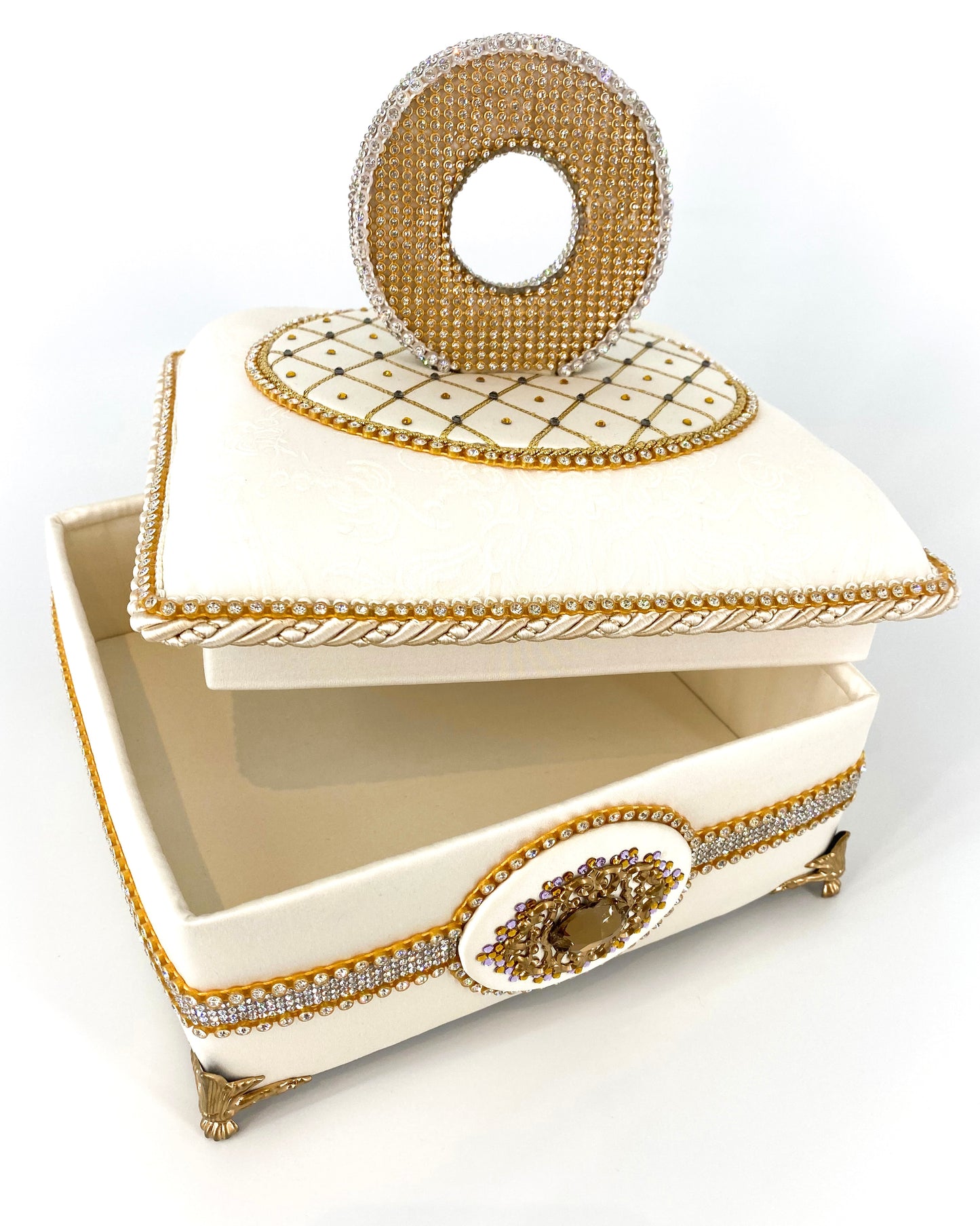 Dėželė Golden Swan