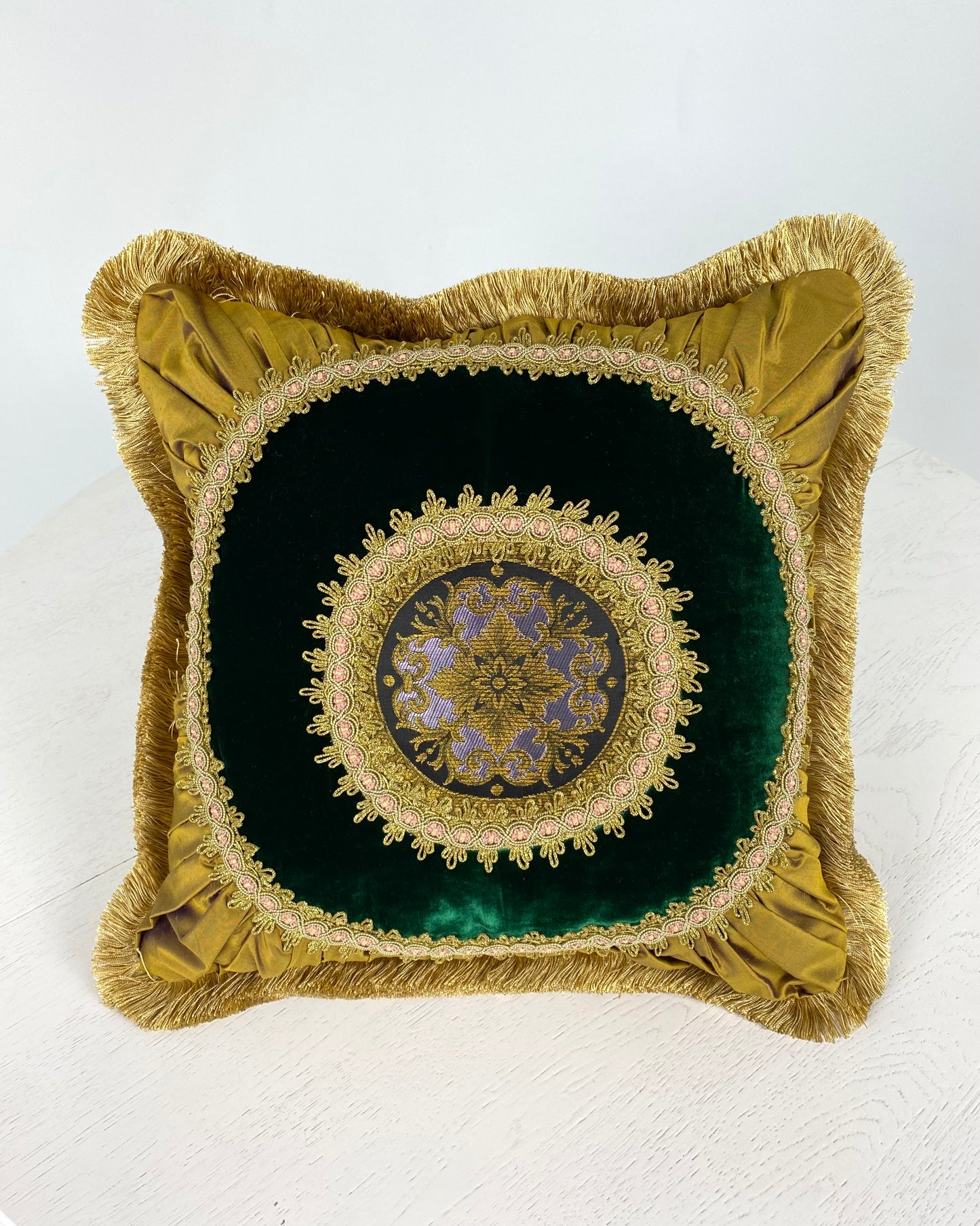 Pagalvė Golden Emerald