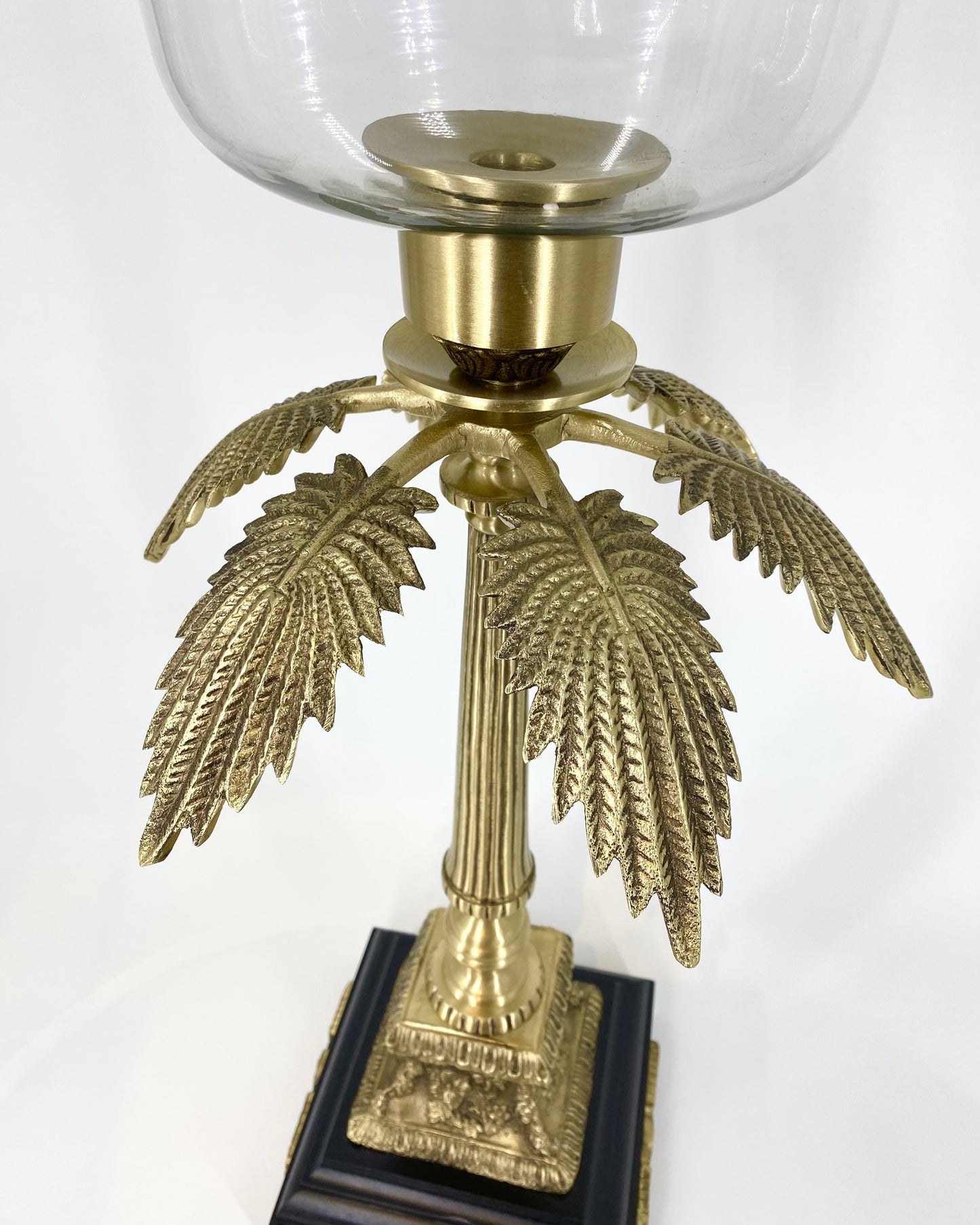 Žvakidė Her Majesty