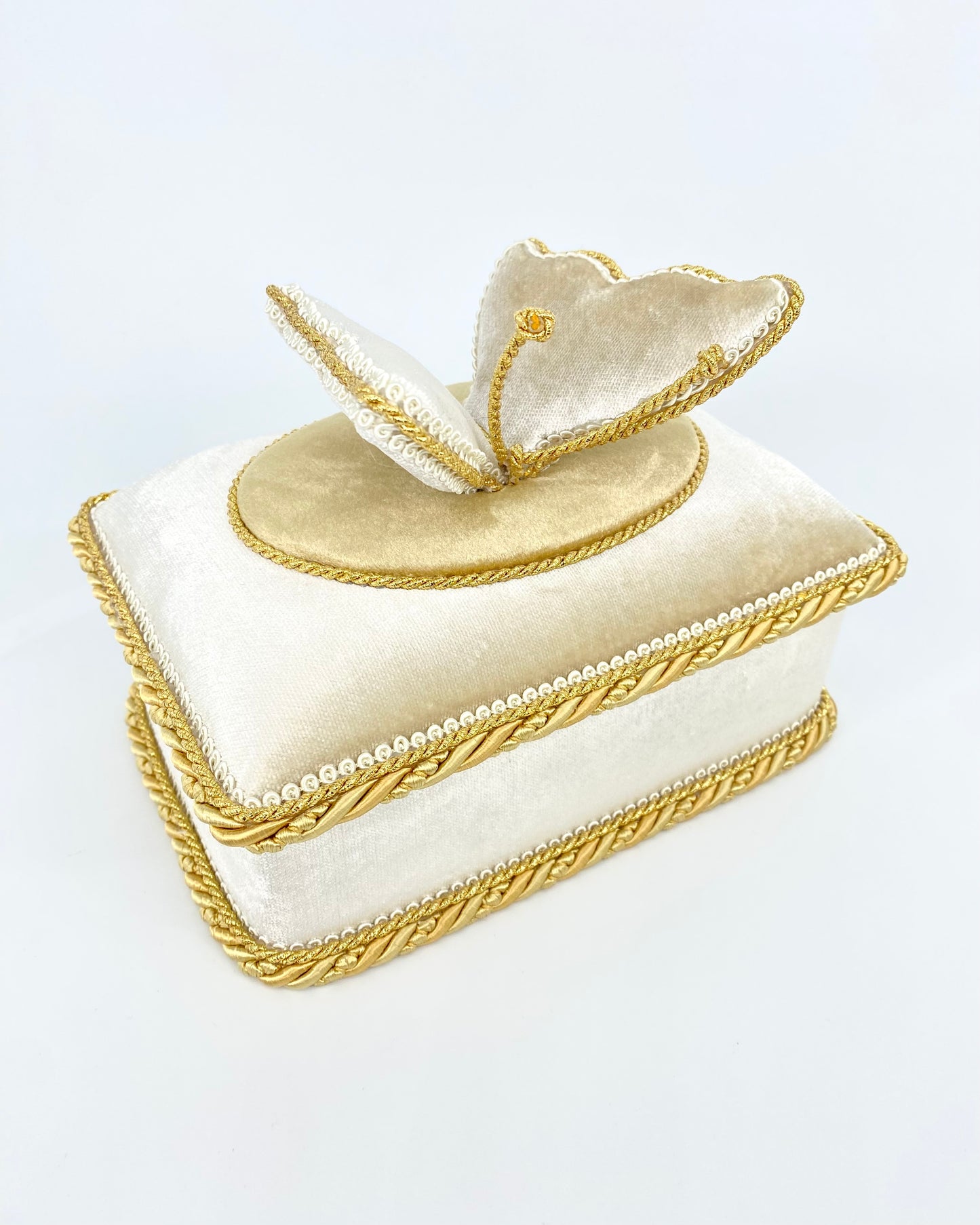 Dėželė Golden Butterfly