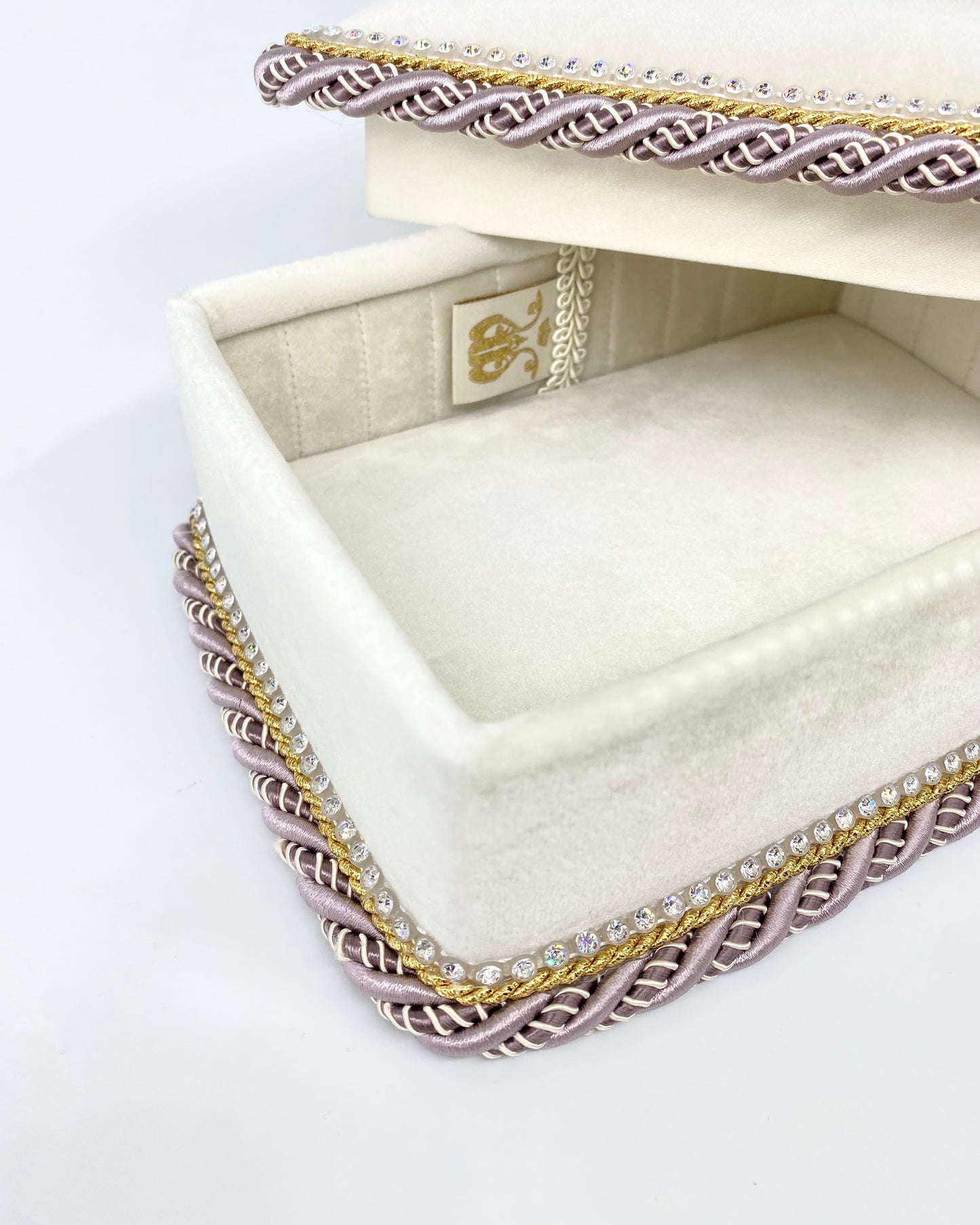 Dėželė Lilac Butterfly